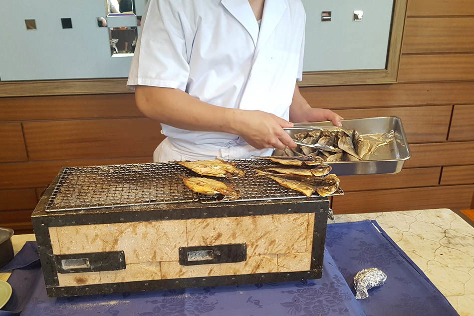 Fish is grilled in front of you, how cool!